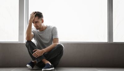 Tichá deprese u mužů – problém, který není vidět