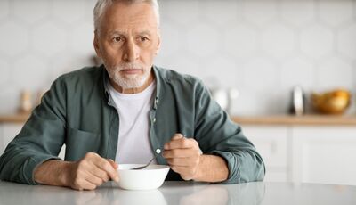 Nedostatečná výživa seniorů vede k únavě i slabosti